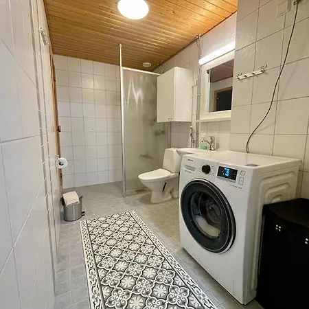 Kotiyksioe Vaughan *